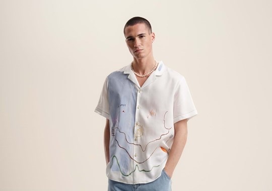 Mustique x Krus. Duas marcas portuguesas lançam camisa genderless
