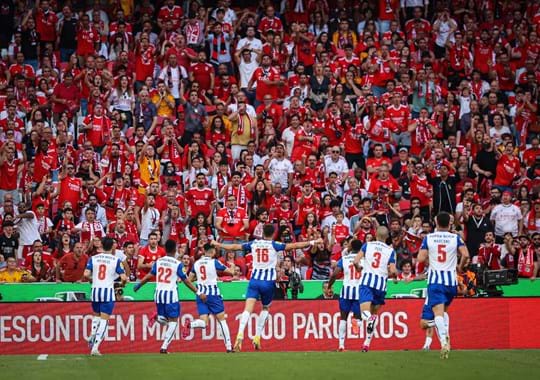 Isto Lembra-me uma História: Benfica - Porto e Kelvin acontecendo em super slow-motion