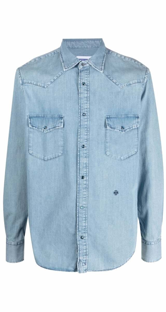 Camisa em ganga, €322, Jacob Cohën.