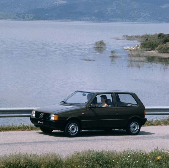 Em 1984, a Fiat conquistou com este novo modelo o prémio de Carro do Ano.