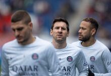 Isto Lembra-me Uma História: Três adeptos à espera da equipa