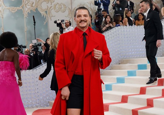 Celebrar Karl Lagerfeld. Os melhores looks masculinos da Met Gala