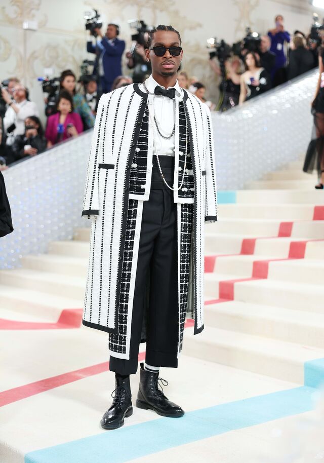 Brian Tyree Henry em Karl Lagerfeld.