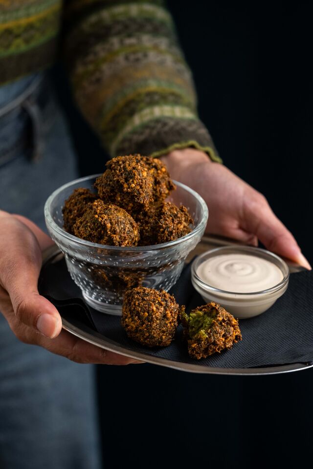 No Tantura encontramos pratos típicos do Médio Oriente, sempre com um toque de modernidade, como falafel (bolinhas de grão).