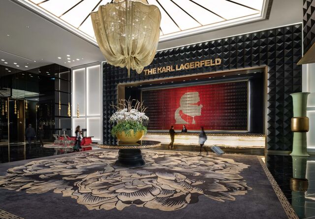 O lobby do hotel Karl Lagerfeld.