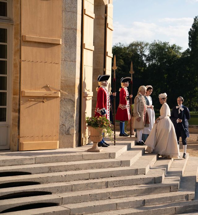 Maïwenn nas filmagens de Jeanne du Barry