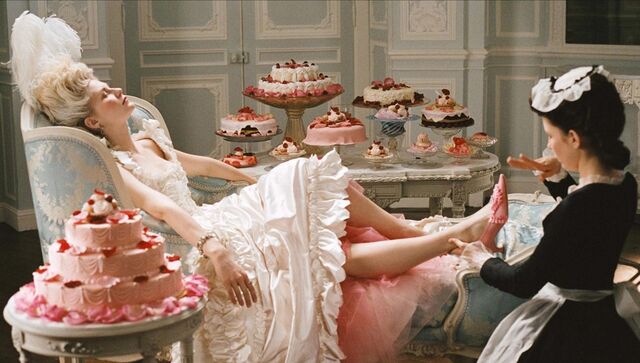 Imagens inéditas e objetos ligados aos bastidores do filme Marie Antoinette farão parte desta relíquia