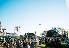Homenagear a música portuguesa nos jardins da Torre de Belém em Lisboa