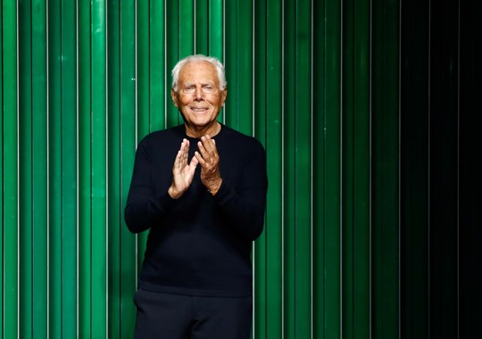 Giorgio Armani lança novo livro "Per Amore"