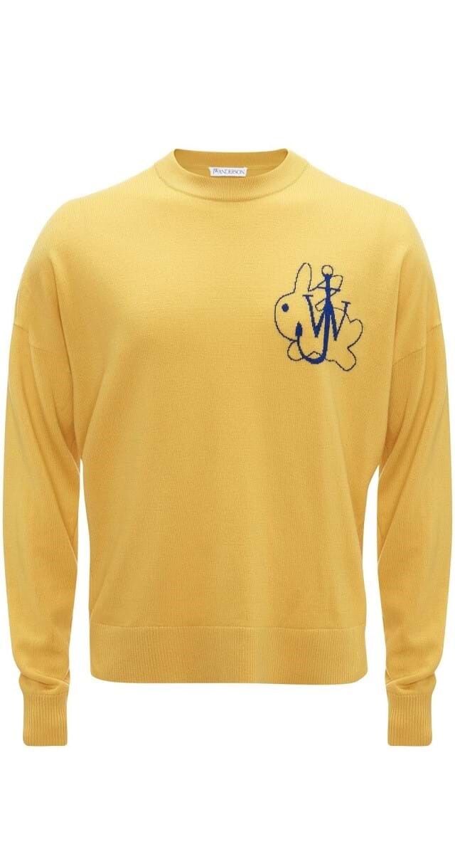 Camisola em malha de algodão bordado, € 450, JW Anderson.