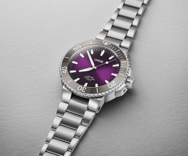 O modelo Aquis com um mostrador roxo tornou-se um best seller.