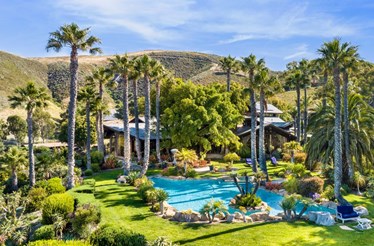 James Cameron tem o seu rancho na costa da Califórnia à venda