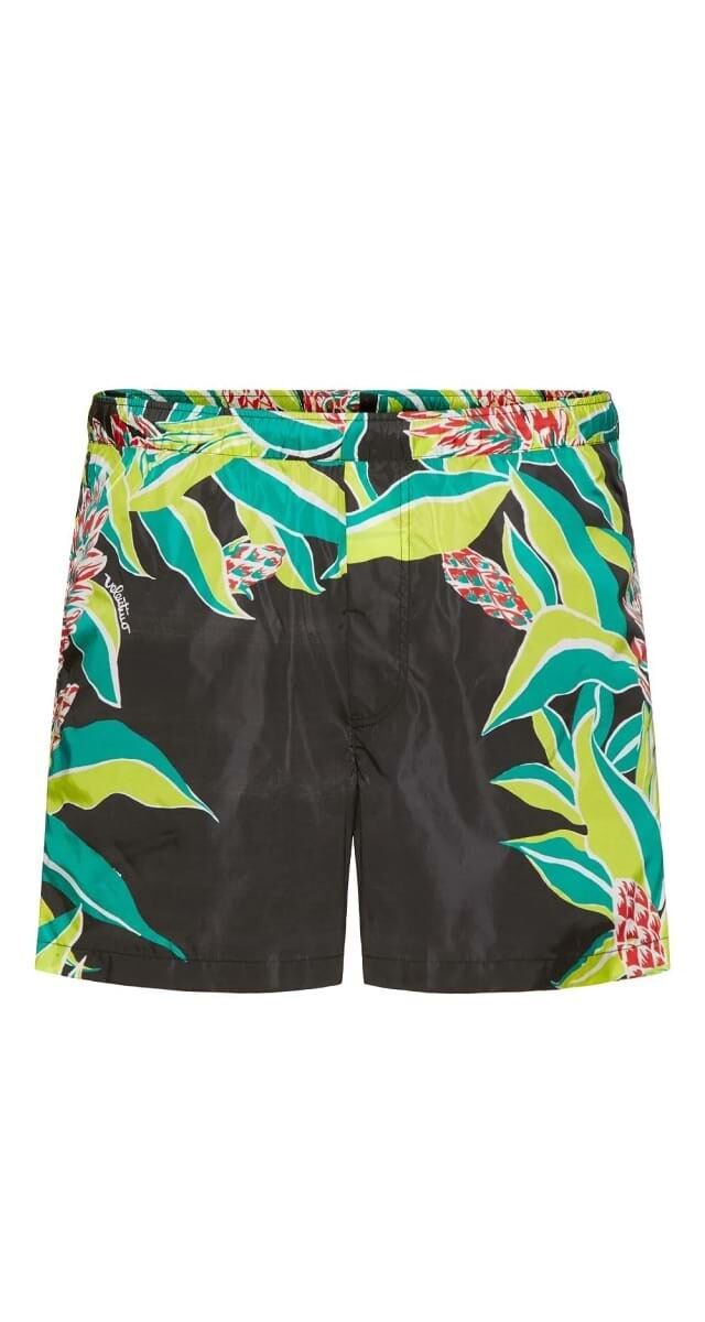 Fato de banho estampado, €550, Valentino.