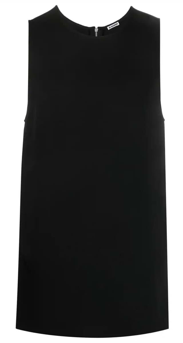 Top tank com zip, €790, Jil Sander.