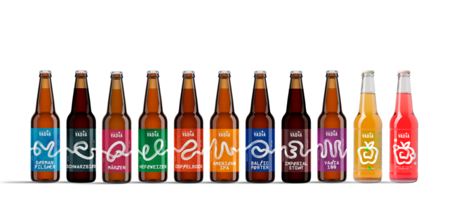 "Cada cerveja tem agora um rótulo diferente, no qual sobressaem as linhas curvas, agora associadas à nova imagem da marca."