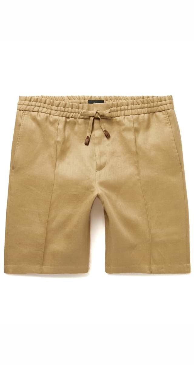 Calções em linho, €135, La Paz.