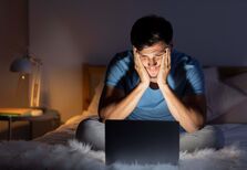 6 truques para combater a insónia e adormecer em poucos minutos
