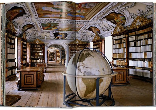 Viagem visual: As mais belas bibliotecas e seus tesouros