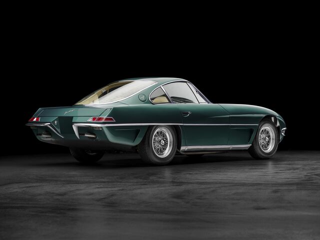 Protótipo 350 GTV, que serviu de base ao primeiro Lamborghini de série.