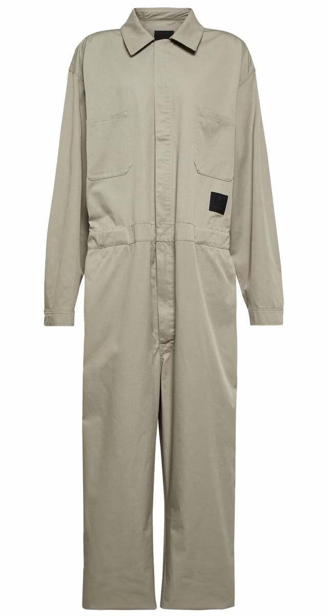 Macacão em algodão, €1590, Givenchy.