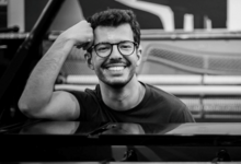 Um dia na vida de… Tiago Nunes, o pianista que adorava ser fotojornalista