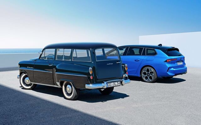 Opel Olympia Rekord Caravan e Astra Caravan em 2023.