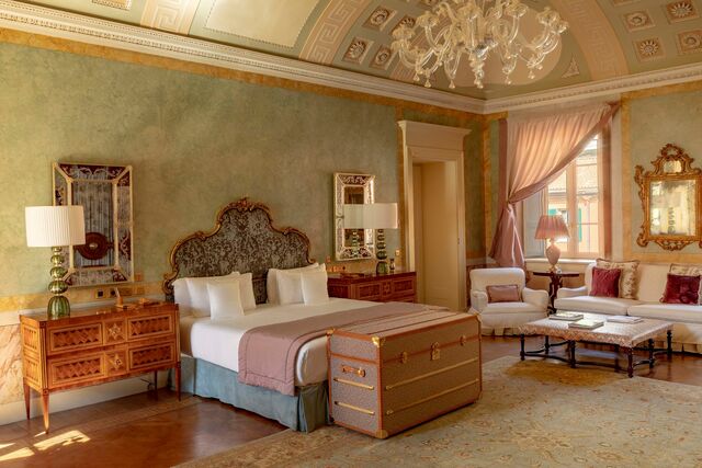 Um dos quartos do luxuoso Passalaqua