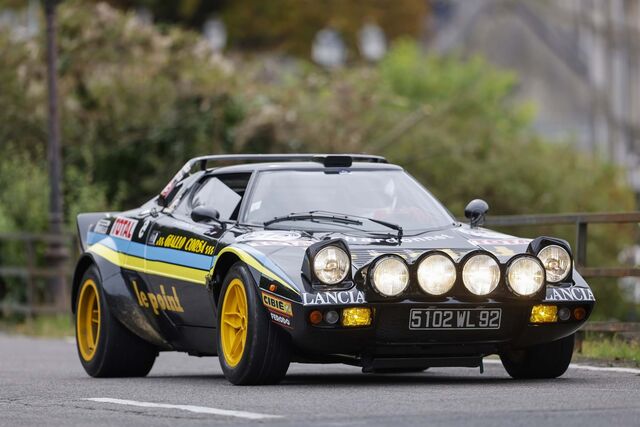 O Stratos recebeu a assinatura de Marcello Gandini, o designer responsável pelos Lamborghini Miura e Countach.