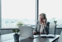Liderança no trabalho não é só mandar, revela um recrutador