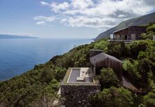 Um retiro no meio do oceano