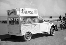 Citroën 2CV: 75 anos, quatro rodas e uma cesta de ovos