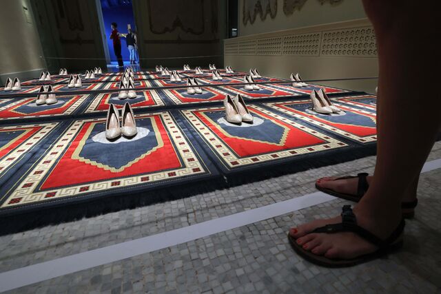 "Silence Rouge et Bleu", 2014, obra de Zoulikha Bouabdellah