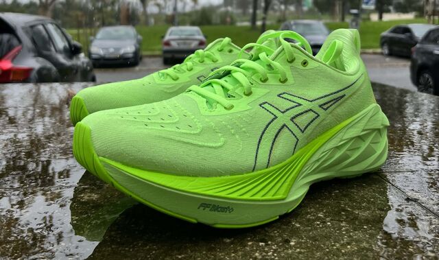 Asics Novablast 4