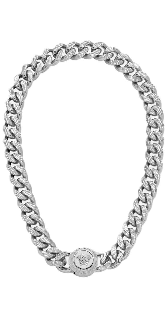 Colar Medusa em corrente metálica, €795, Versace