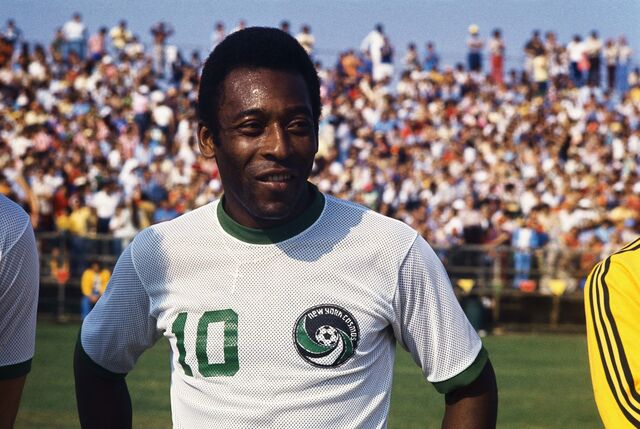 Pelé cresceu em vários subúrbios de São Paulo.