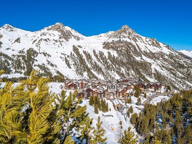 Les Arcs