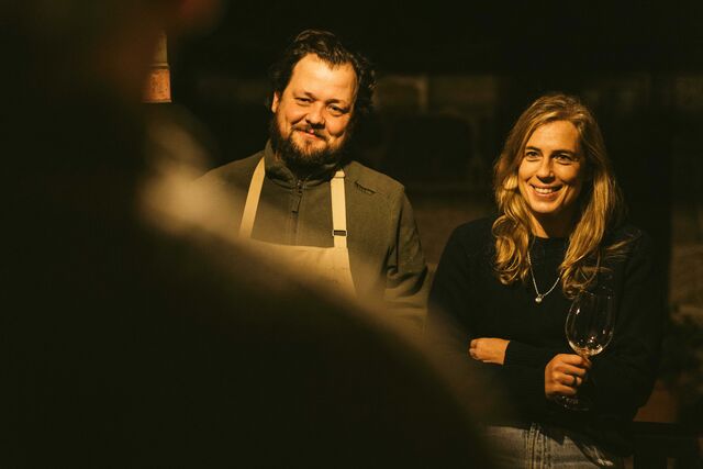 João Rodrigues com a mulher, Va, no Residência em Boticas