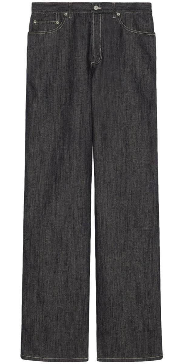 Calças wide-leg em ganga, €1200, Gucci.