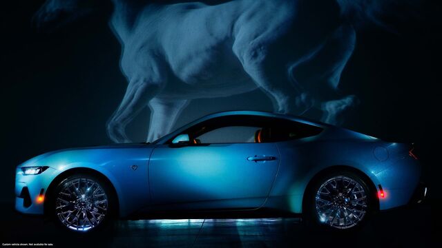 O novo modelo inspira-se no Mustang de 1965 da atriz