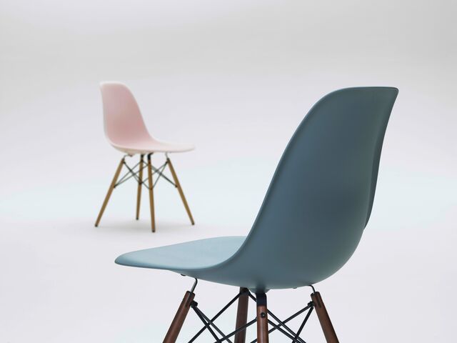 As Eames Dining Chairs foram lançadas no mercado em 1950.