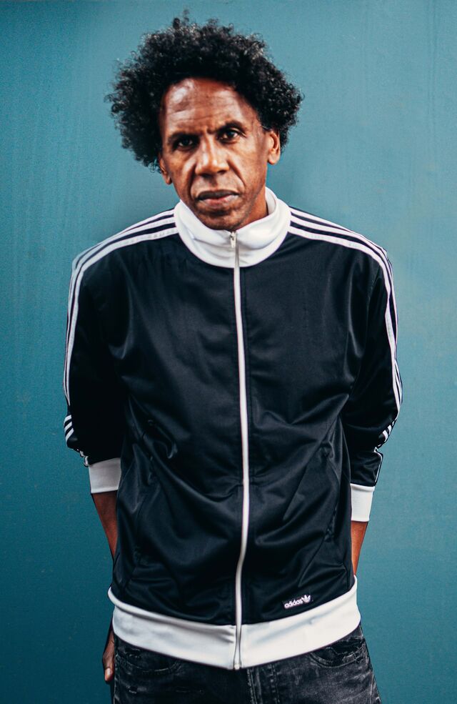 O baterista e percussionista João Doce.