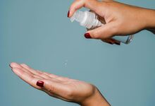Níveis elevados de benzeno encontrados em produtos de cosmética
