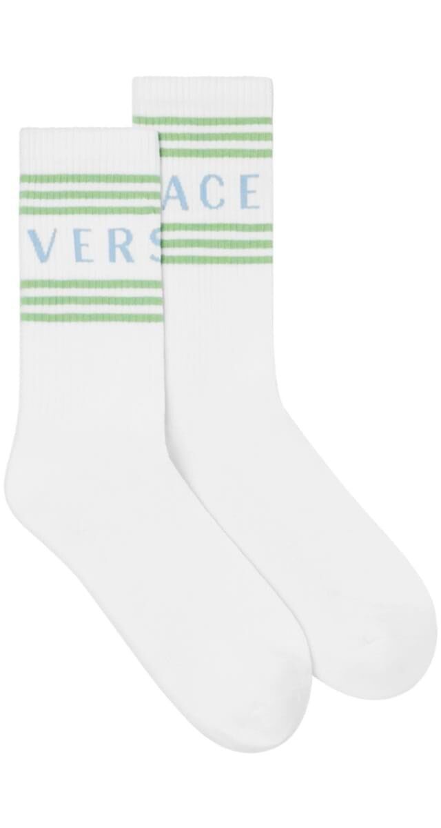 Meias em algodão, €90, Versace.