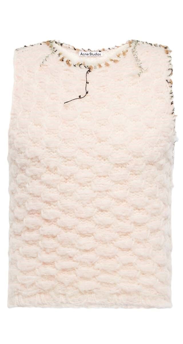 Gillet em crochet, €410, Acne Studios.