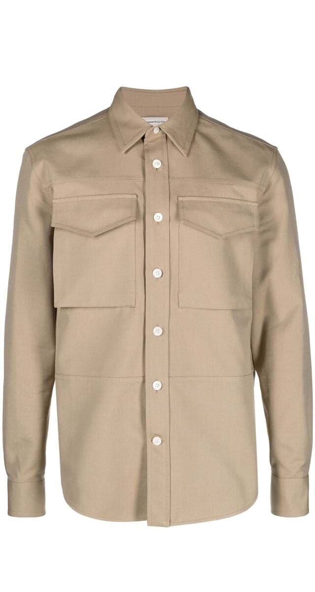 Camisa em algodão, €1250, Alexander McQueen.