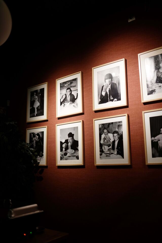 Exposição de fotografias que retratam as cinco décadas de sucesso.