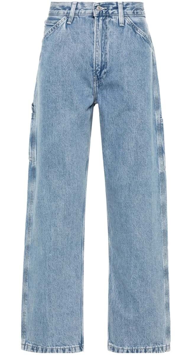 Calças 568 Carpenter em ganga, €99, Levi’s.