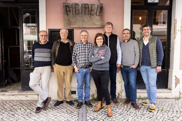 Os Baga Friends são um grupo de sete produtores
