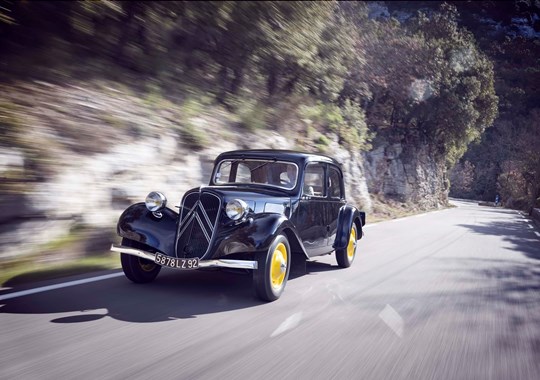 Citroën Traction Avant, tudo à frente