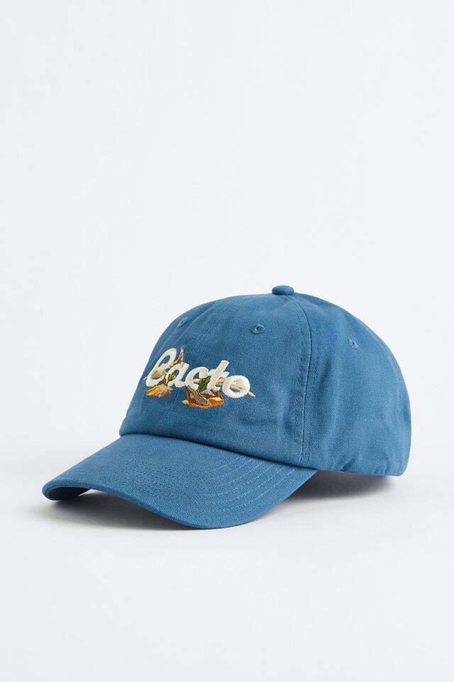 Boné, €9,99, H&M